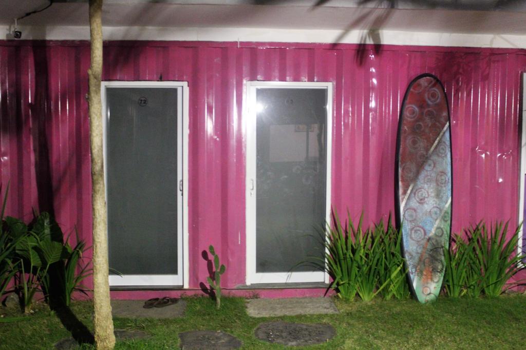 Kubu Container Uluwatu Exterior foto