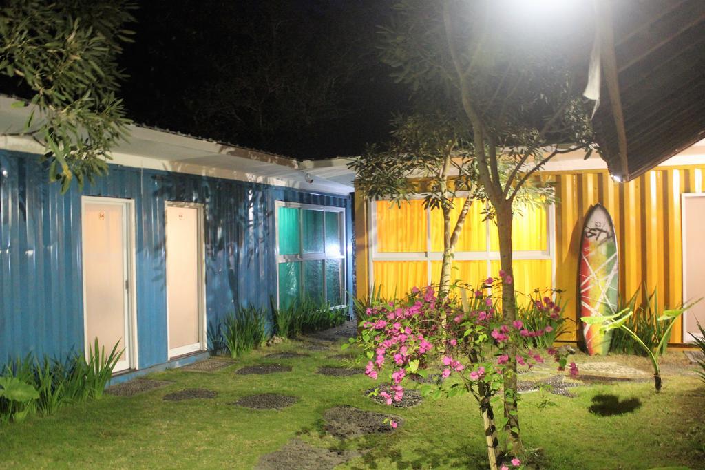 Kubu Container Uluwatu Exterior foto