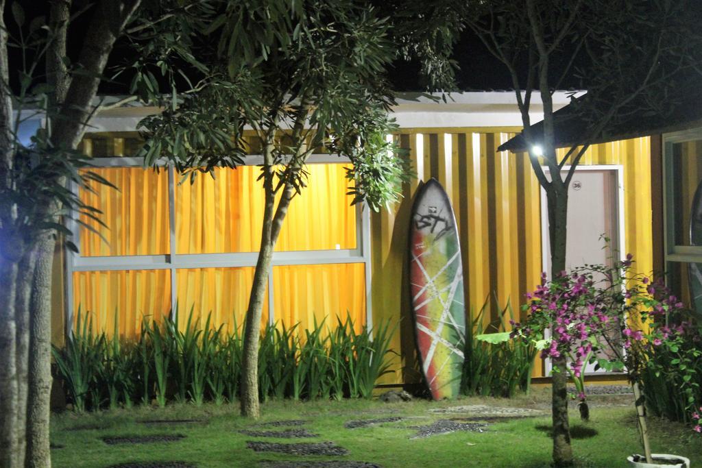 Kubu Container Uluwatu Exterior foto