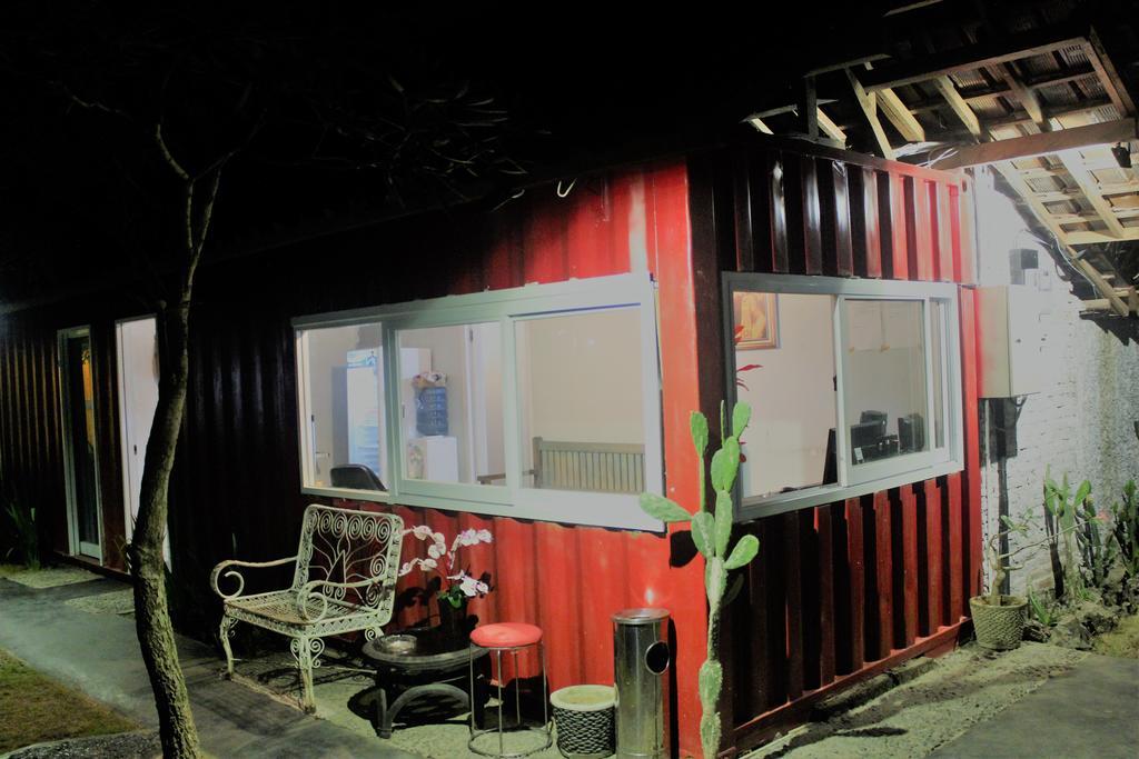 Kubu Container Uluwatu Exterior foto
